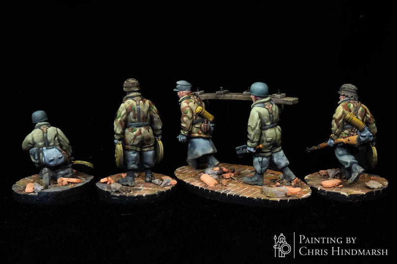German Fallschirmjäger Engineer Team - 3d Printed Scale Models 1:56 / 28mm - RKX Miniatures