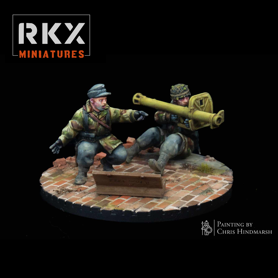 German Fallschirmjäger Panzerschreck Team - 3d Printed Scale Models 1:56 / 28mm - RKX Miniatures