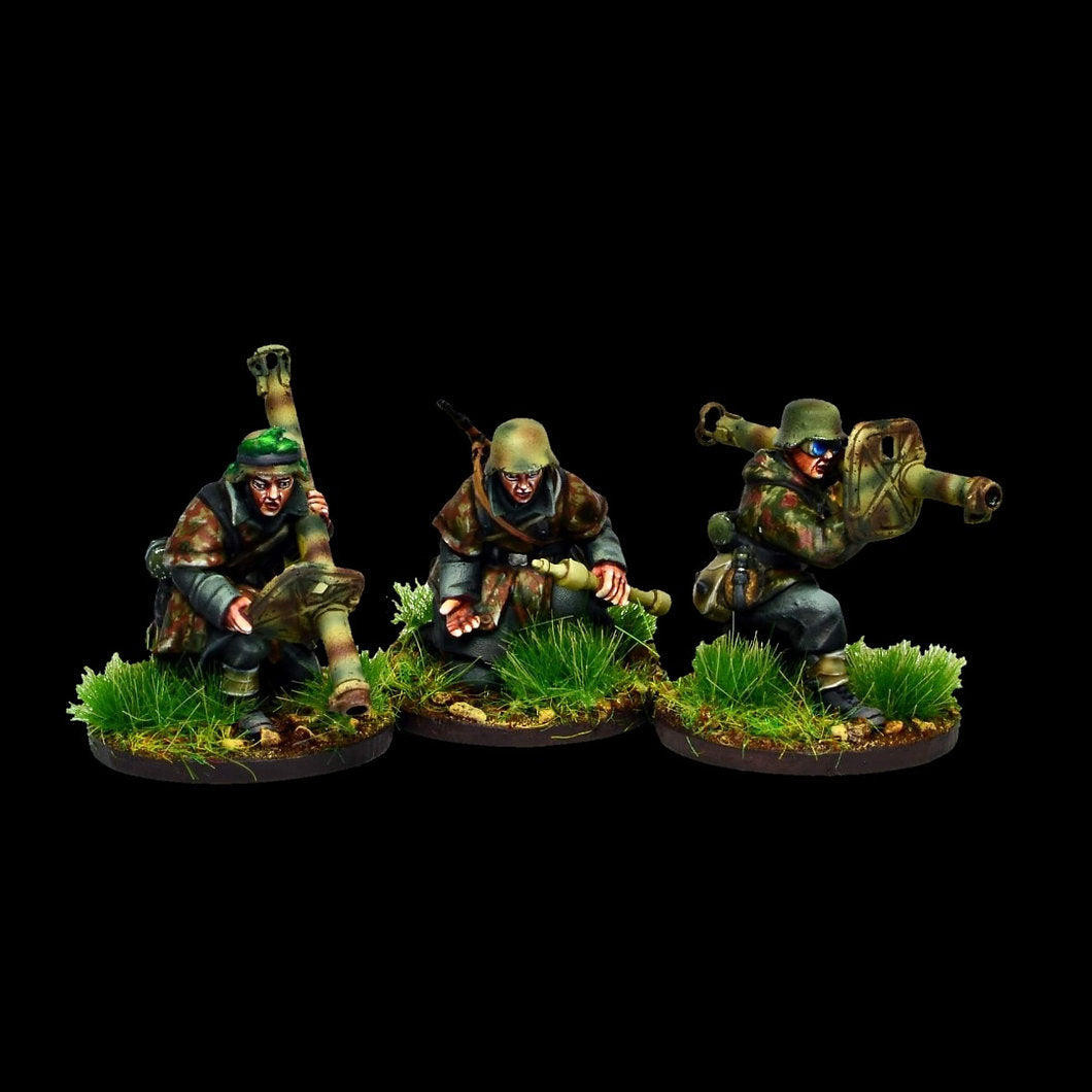 German Panzerschreck Team - 3d Printed Scale Models 1:56 / 28mm - RKX Miniatures